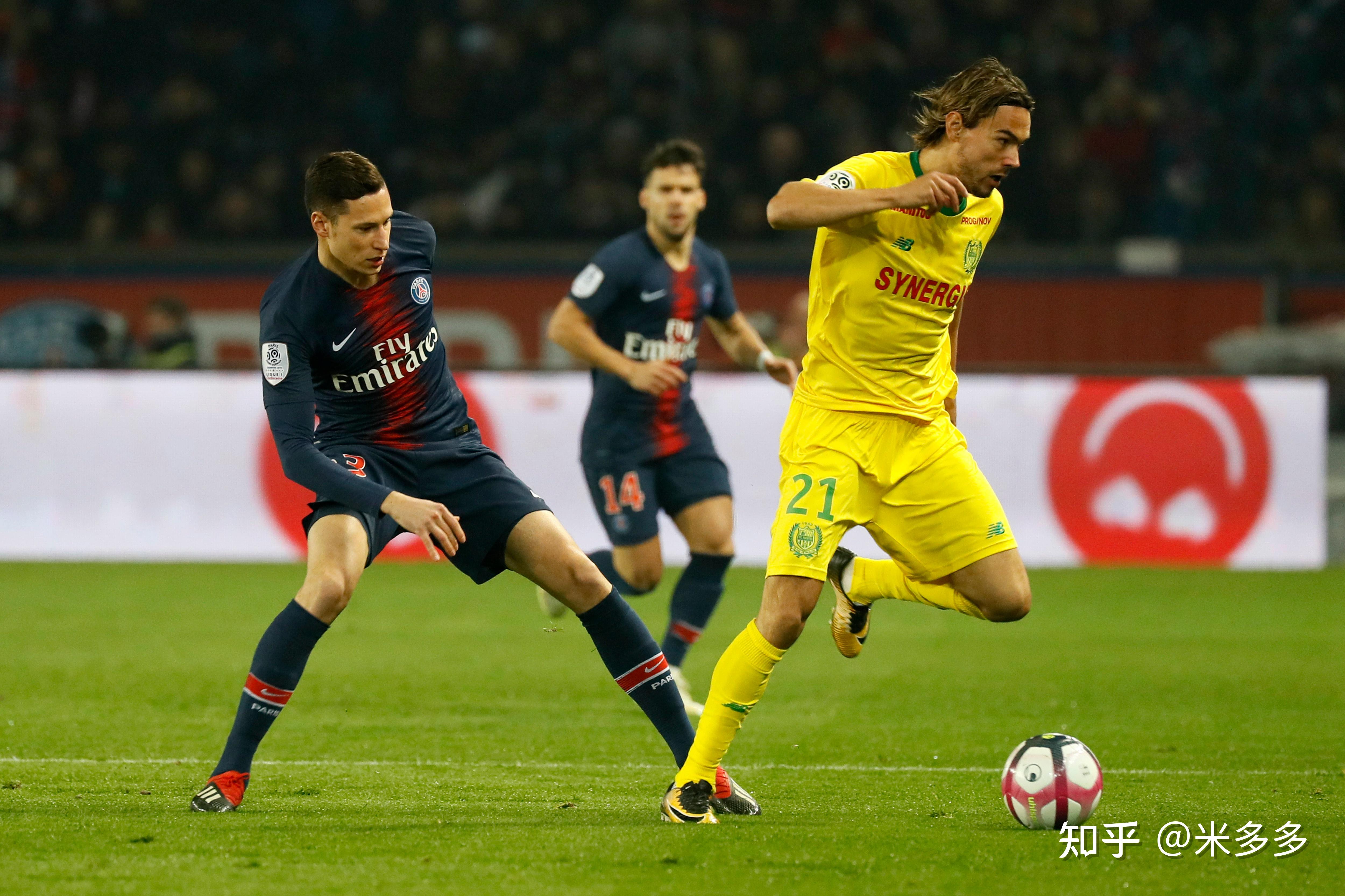 尼斯队在法甲联赛中排名领先